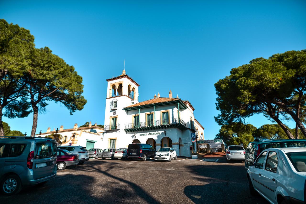 Hotel Oromana Alcalá de Guadaira Esterno foto